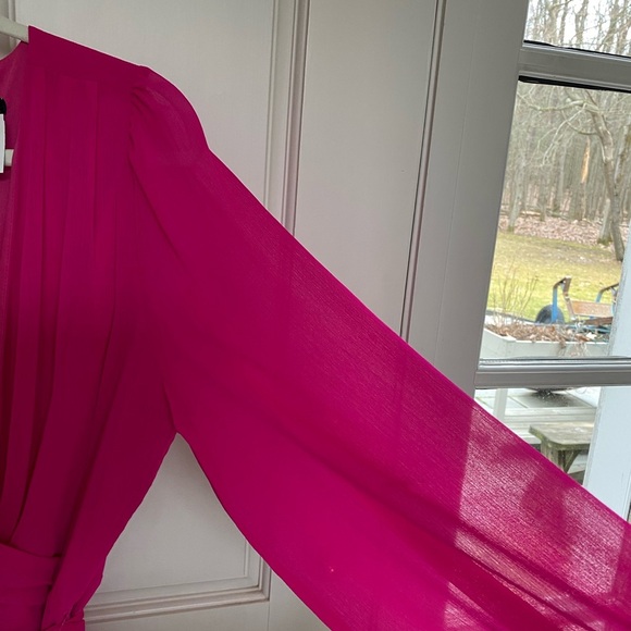 EXPRESS Romper Bright Pink Fuschia NWT Large - Picture 6 of 7